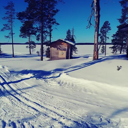 Tarinatupa Simojaervi Lodge